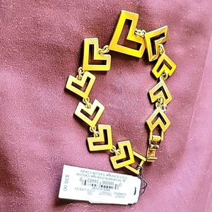 Costume jewelry bracelet